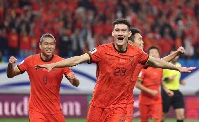 荷蘭名宿掛帥印尼!克魯伊維特合同簽下,能否撼動亞洲足球格局?