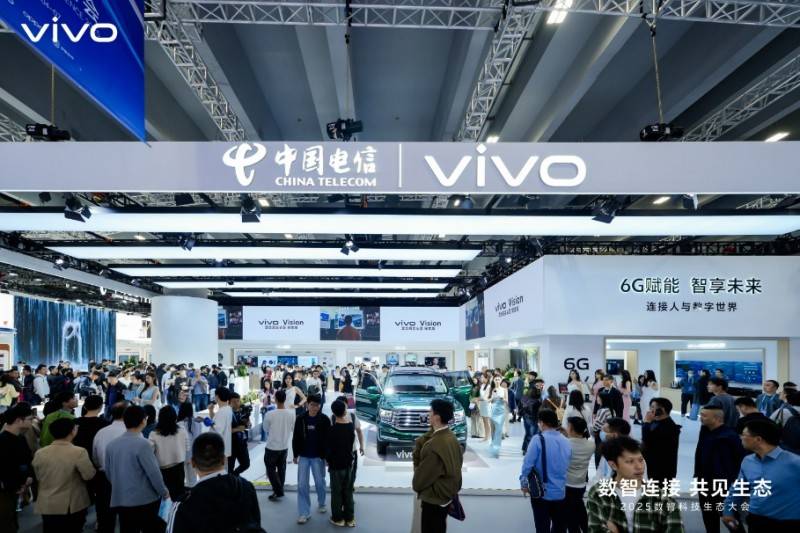 vivo攜前沿技術(shù)成果亮相數(shù)智科技生態(tài)大會(huì),點(diǎn)亮數(shù)智生態(tài)新圖景